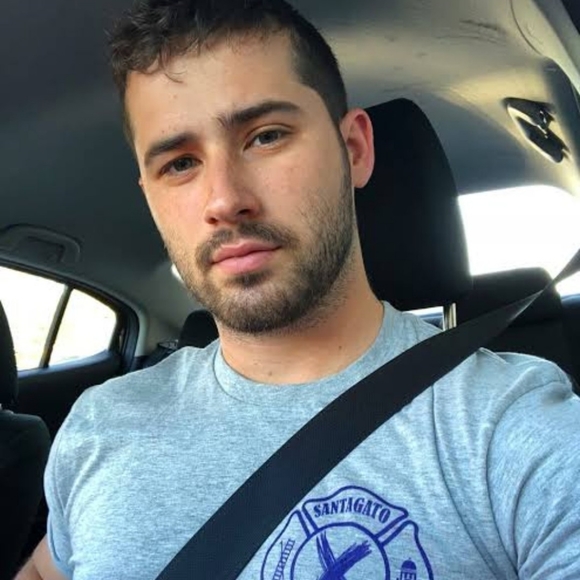 Meet your Posher, Tyler - Picture 1 of 1